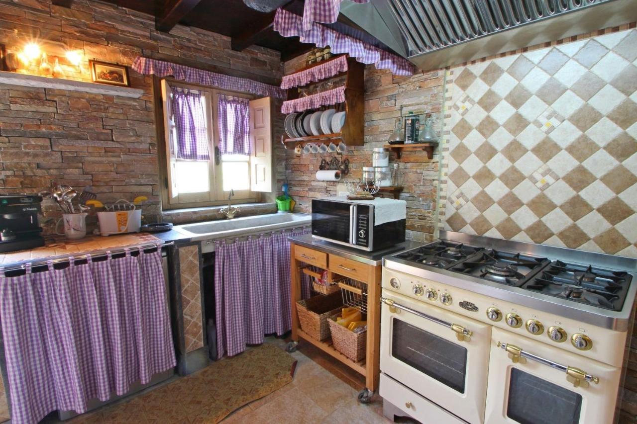 Il Piccolo Paradiso Серавеца Екстериор снимка